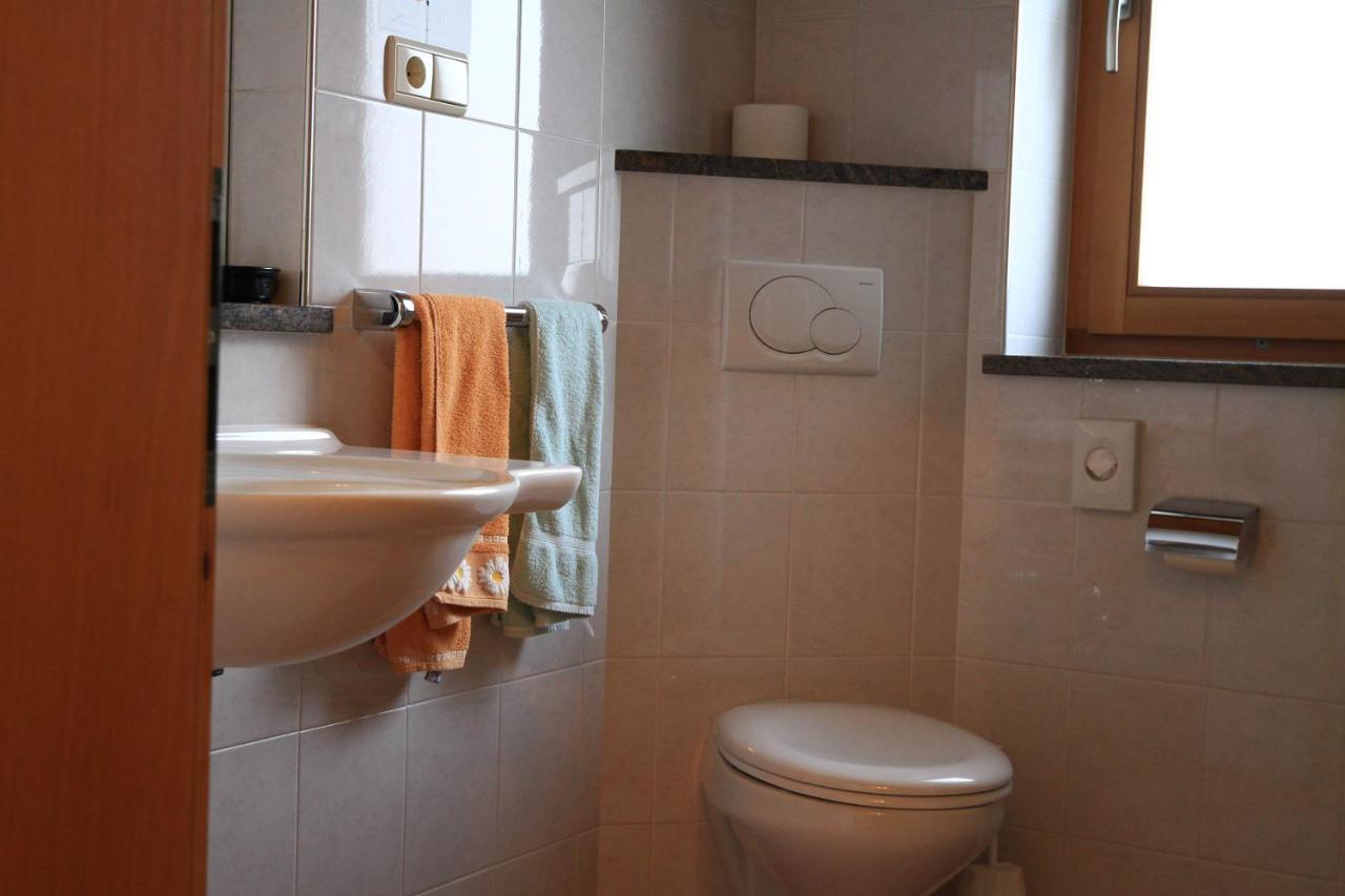 Hotel Chavalatsch Tubre Bagian luar foto